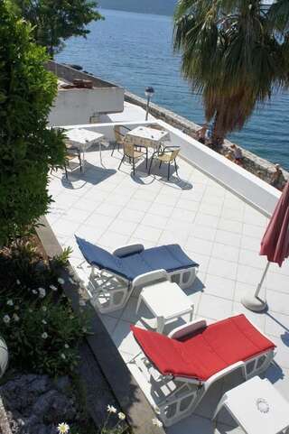 Апартаменты Apartmani Milosevic Херцег-Нови Апартаменты с видом на море-49